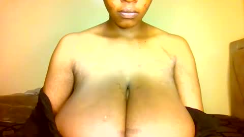 Snapshot of breasticles_msh chatting on October 15, 7:53 am sweet Meri online show from October 15, 7:53 am