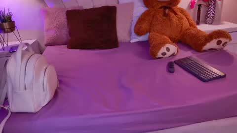 Bree  online show from July 4, 12:31 pm