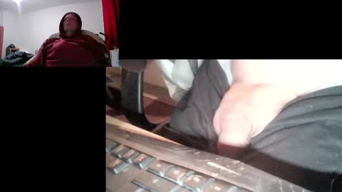 Snapshot of bremer64 chatting on March 2, 7:02 pm bremer64 online show from March 2, 7:02 pm