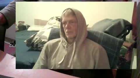 Snapshot of bremer64 chatting on November 2, 10:48 am bremer64 online show from November 2, 10:48 am