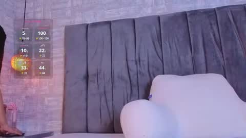 brenda_sky19 online show from June 22, 1:18 pm