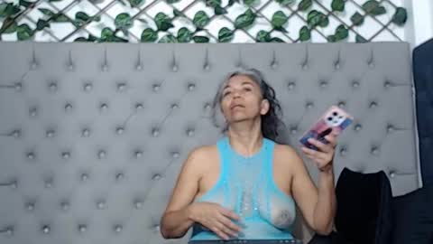 BRENDA VELASQUEZ online show from March 19, 7:08 pm