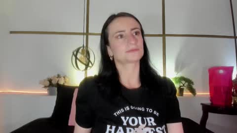 MeganBeaked online show from November 10, 12:08 pm