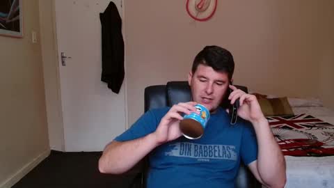 ask me lol online show from March 18, 10:10 am