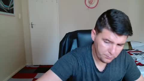 ask me lol online show from February 24, 6:49 am