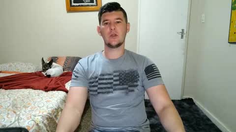 ask me lol online show from February 24, 3:02 am