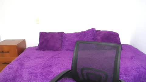 brendasantos_77 online show from September 23, 3:17 pm