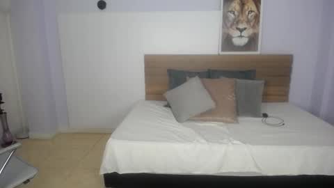 Brenda online show from March 12, 9:44 am