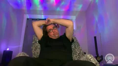 brentis1976 online show from April 18, 2:24 am