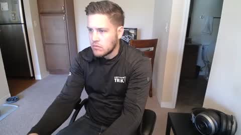 brettbwc89 online show from December 8, 6:50 pm