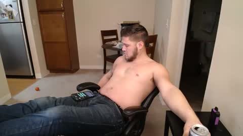 brettbwc89 online show from January 8, 11:30 pm