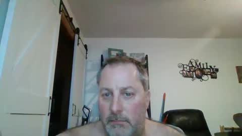 hey online show from December 7, 2:03 am