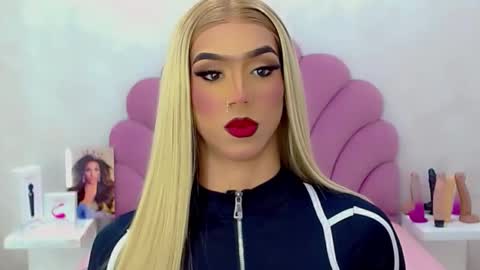 BRIANA online show from February 19, 2:54 am