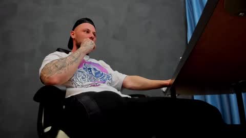 Brian online show from March 7, 6:46 am