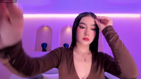 Brianna online show from April 21, 4:08 am