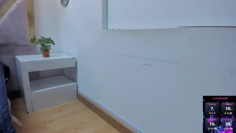 Brianna  online show from October 18, 12:09 pm