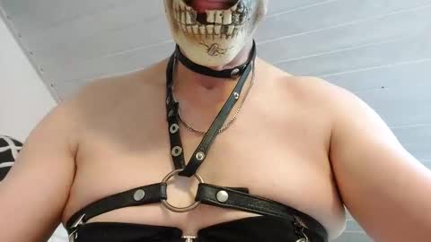 brianriver online show from January 24, 9:17 am