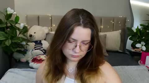briarwynn online show from July 7, 6:01 pm