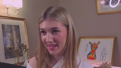 Mary online show from October 2, 8:51 pm
