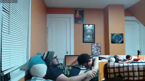 Strawberry online show from December 20, 1:14 am