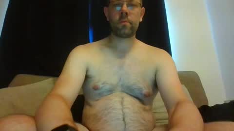britguy6985 online show from June 29, 7:13 pm