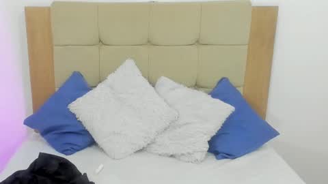 Brithany Rousee online show from September 23, 8:15 pm