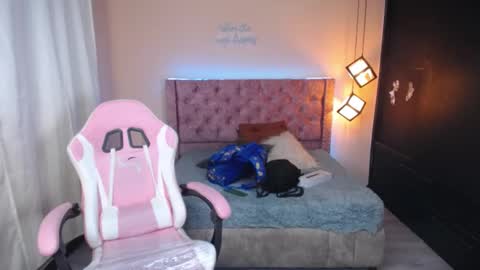 britany online show from March 6, 3:24 am