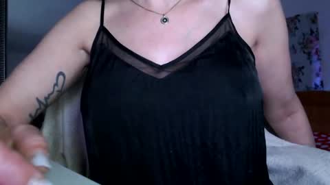 Britney online show from April 22, 10:22 am