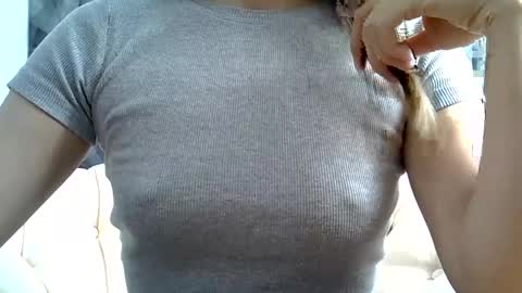 BritneyKittens online show from March 8, 7:05 am