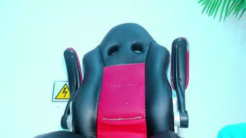 BRIYIT     online show from February 6, 8:39 am