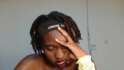 broken_haloo online show from March 17, 7:46 am