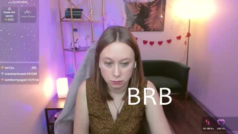 Lady Brooke online show from March 9, 2:05 am