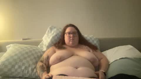 Snapshot of brookenicole3 chatting on September 23, 9:54 pm Madam Brooke online show from September 23, 9:54 pm