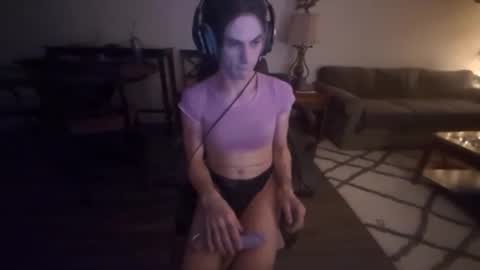 brooke online show from December 5, 9:00 am