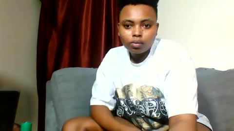 brown_lv online show from January 14, 11:29 am