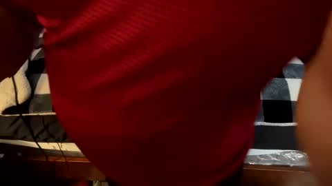 Snapshot of brownbootie1 chatting on January 27, 7:56 pm brownbootie1 online show from January 27, 7:56 pm