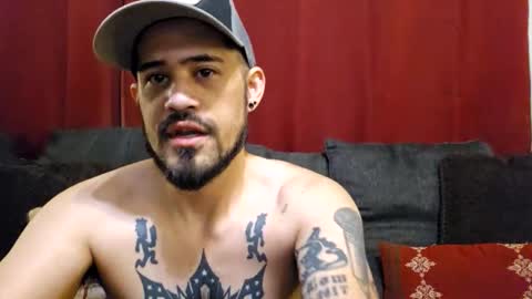 brownboyt online show from November 2, 8:14 am