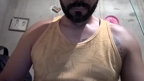 Snapshot of bruce_bigg chatting on February 26, 2:52 am Bruce online show from February 26, 2:52 am