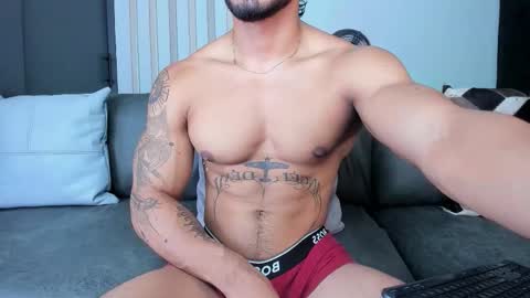 bruce roldan online show from September 20, 2:36 am