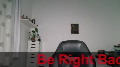 Snapshot of brucemf chatting on October 14, 6:55 pm Bruce online show from October 14, 6:55 pm