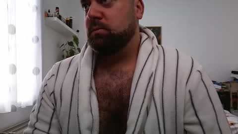 Snapshot of brucemf chatting on October 19, 9:25 am Bruce online show from October 19, 9:25 am