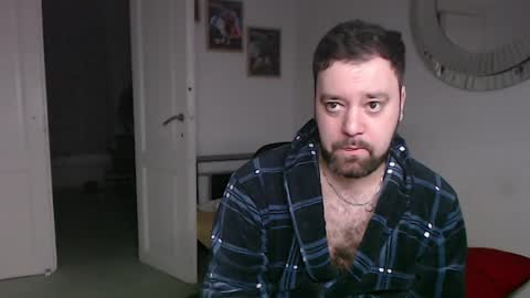 Snapshot of brucemf chatting on January 3, 11:23 pm Bruce online show from January 3, 11:23 pm