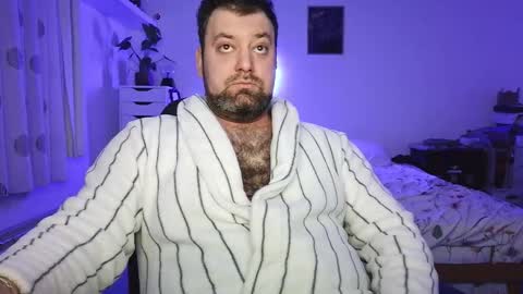 Bruce online show from November 29, 5:31 pm