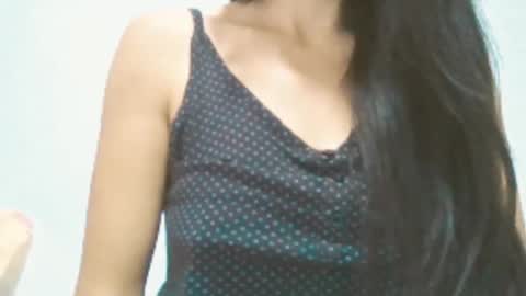 brunela online show from November 12, 9:55 am