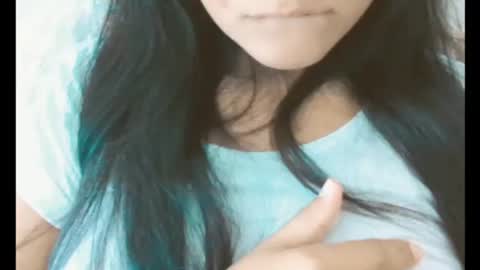 Snapshot of brunela chatting on October 15, 9:32 am brunela online show from October 15, 9:32 am