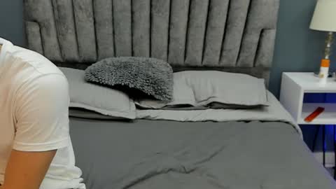 Bruno Bellini online show from November 25, 12:04 pm