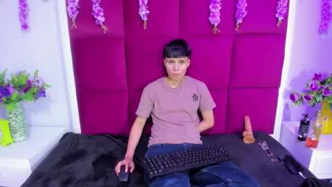 Bruno Cruz online show from September 21, 3:10 am