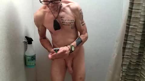 Steve... aka SkinnieDippin aka TimberTramp online show from May 25, 4:24 pm