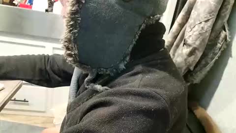 Steve... aka SkinnieDippin aka TimberTramp online show from December 20, 6:48 pm