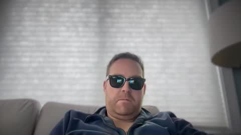 brwrhc87 online show from May 30, 1:31 pm